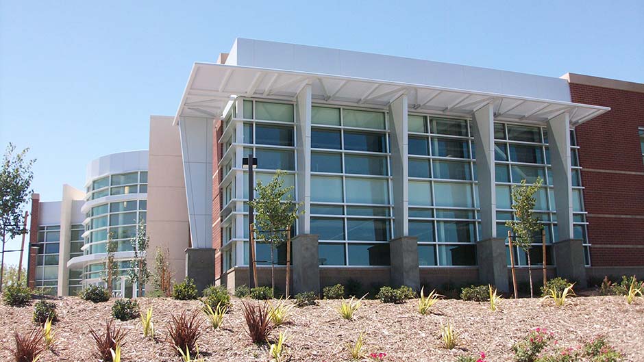 Exterior of CRC Winn Center (side)