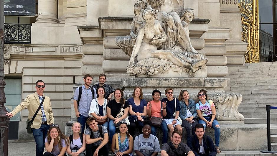 Paris students on steps